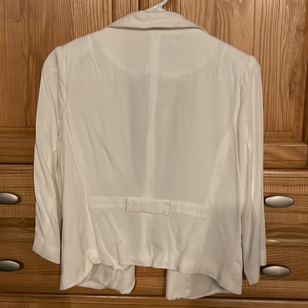 Blazer - Picture 2 of 2